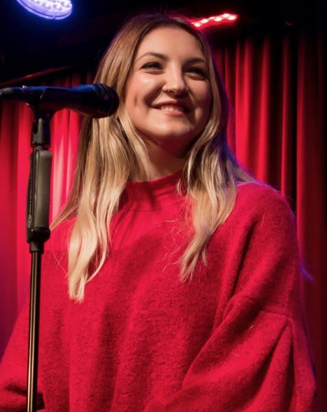 Julia Michaels Net Worth (Updated 2026).