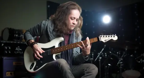 Jake E Lee Net Worth (Updated 2025).