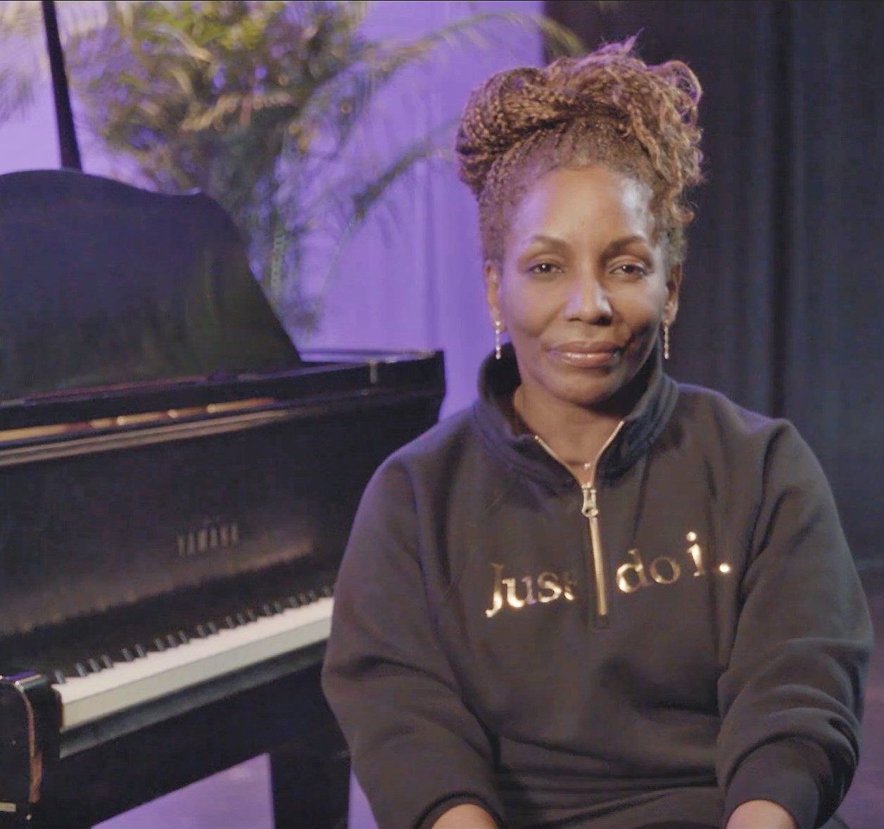 Stephanie Mills Net Worth